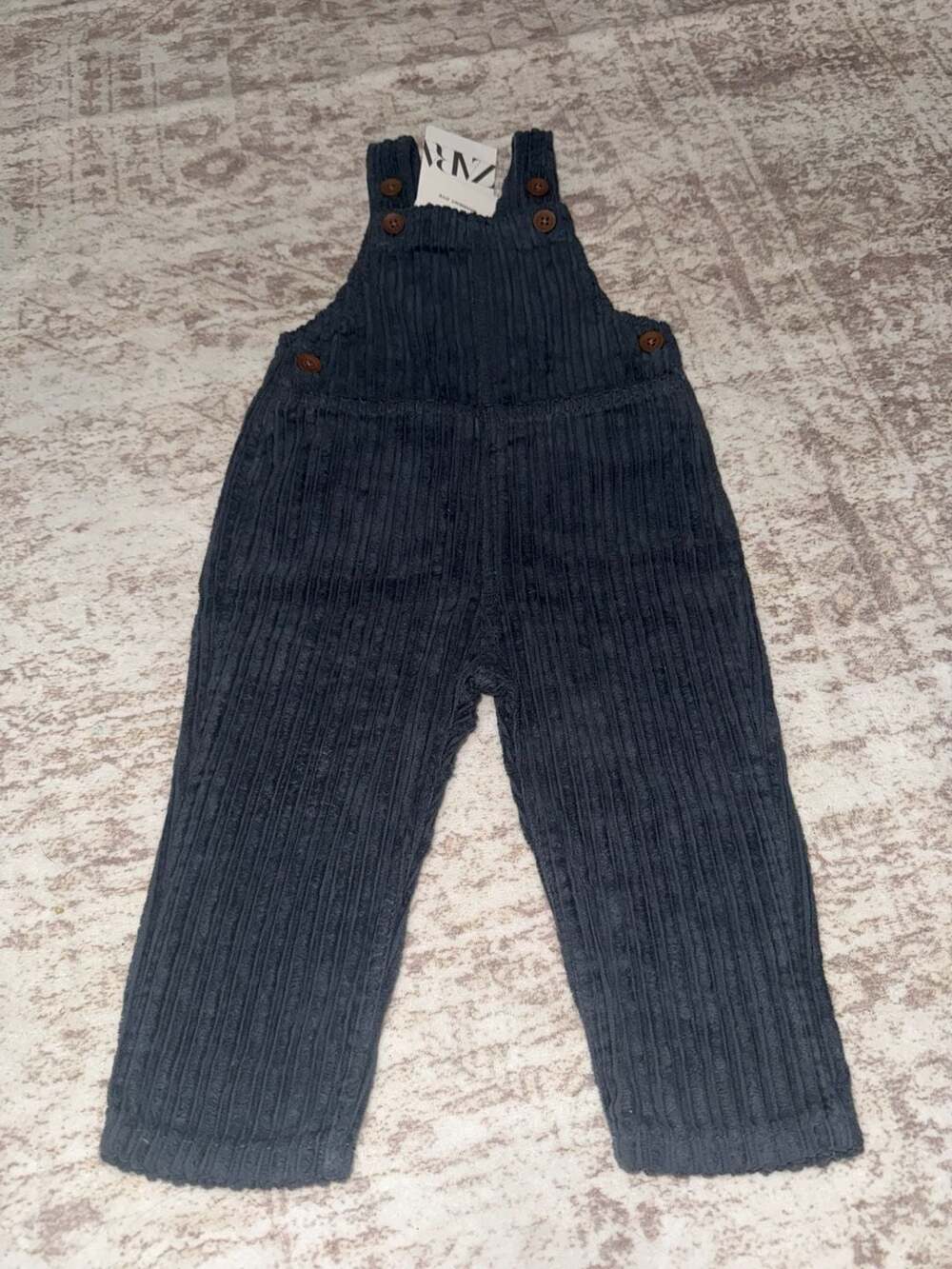 9-12 Months 
Zara Baby Textured Corduroy OverallsNWT